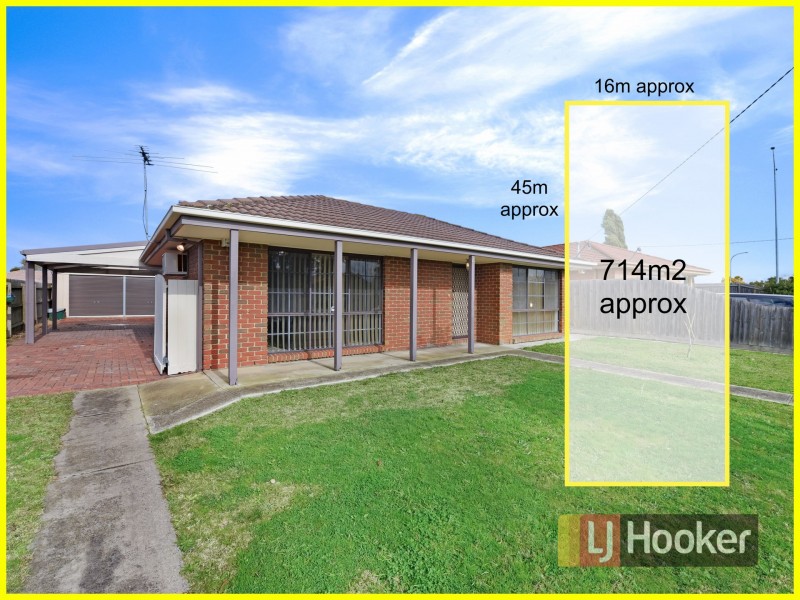 4 Claude Avenue, Hampton Park VIC 3976