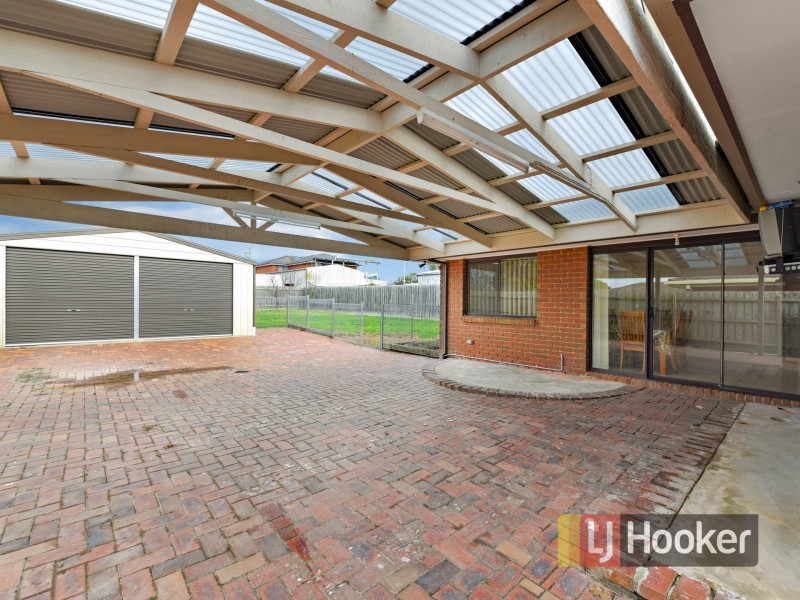 4 Claude Avenue, Hampton Park VIC 3976