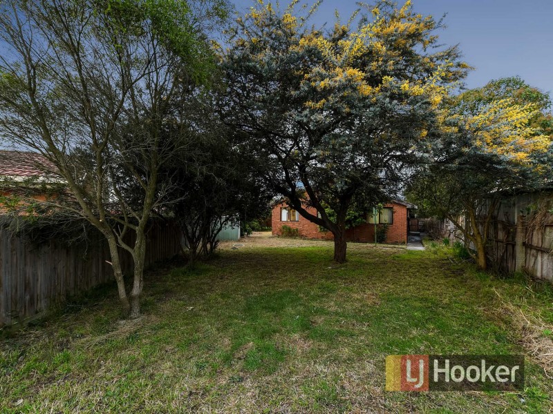 6 Avenel Place, Endeavour Hills VIC 3802