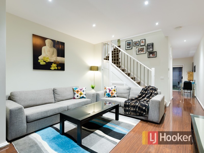 4/2 Bowmore Road, Noble Park VIC 3174