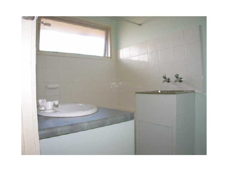 2/56 Leonard Avenue, Noble Park VIC 3174