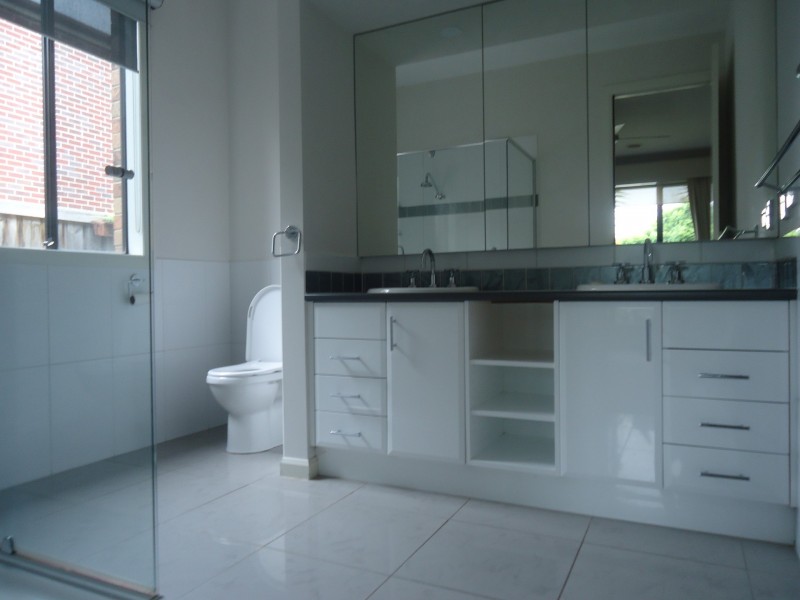 48 The Springs Close, Narre Warren South VIC 3805