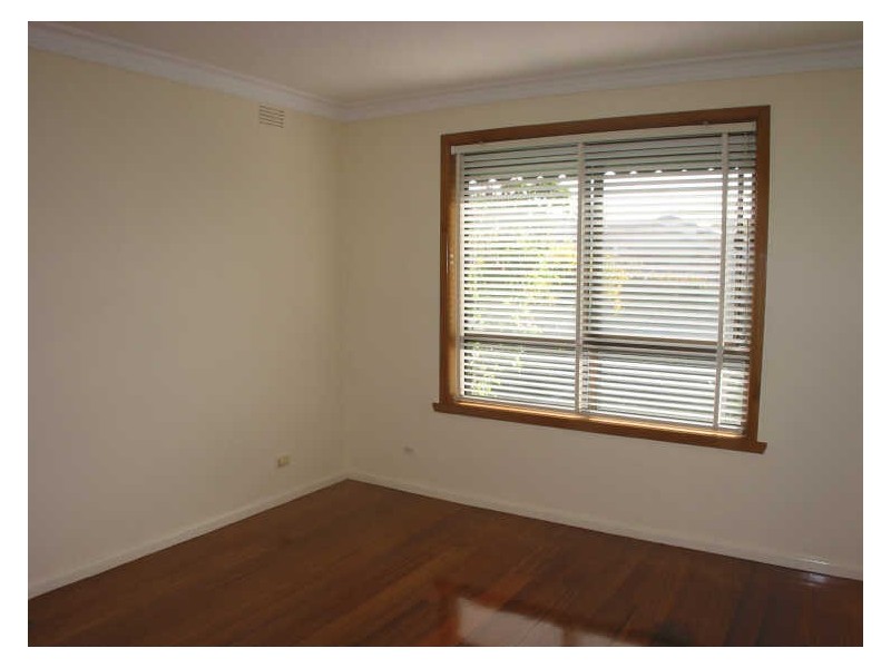 1 Namur Street, Noble Park VIC 3174