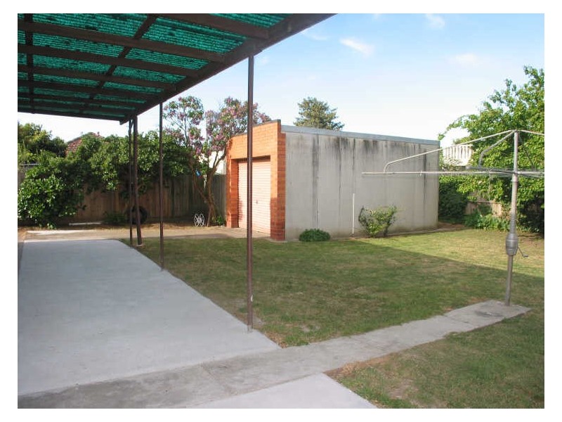 1 Namur Street, Noble Park VIC 3174