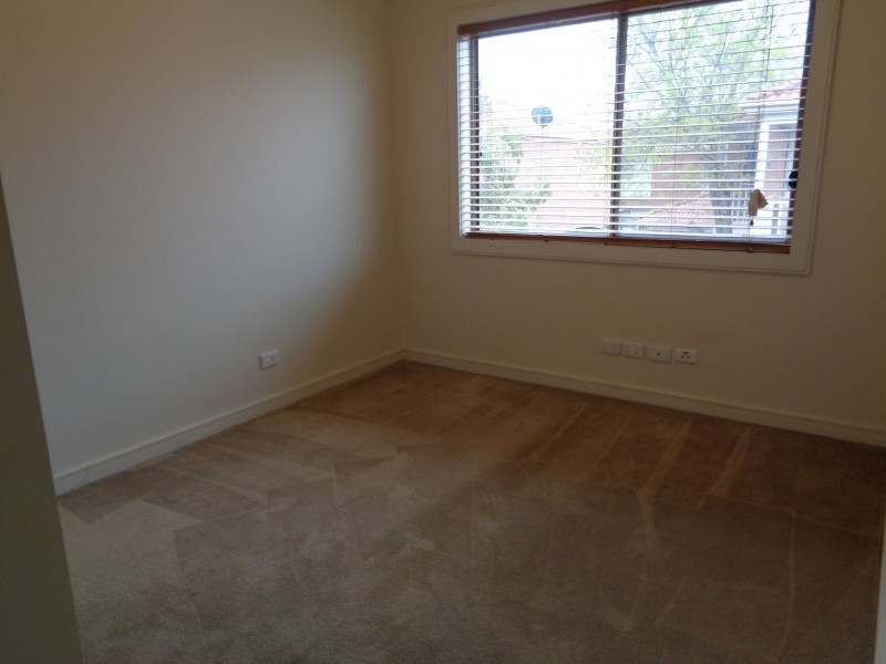 5/32 Stud Road, Dandenong VIC 3175