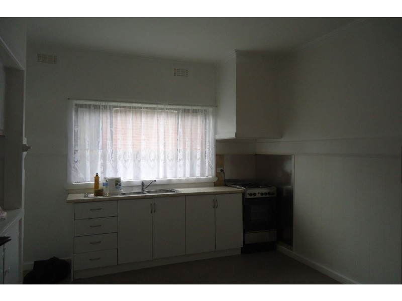 6 Olive Road, Eumemmerring VIC 3177