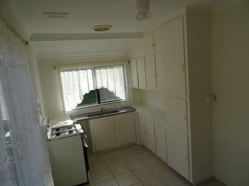 19 Jesson Crescent, Dandenong VIC 3175