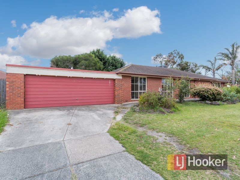 51 Kennington Park Drive, Endeavour Hills VIC 3802