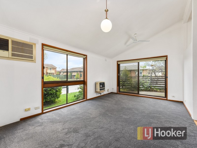 73/20 Roberta Street, Dandenong VIC 3175