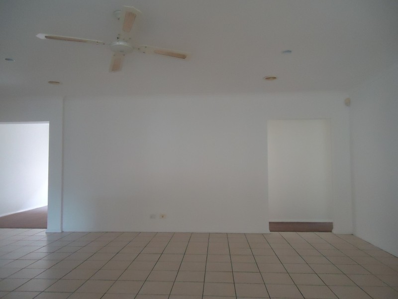 14 Berwick Cranbourne Road, Cranbourne East VIC 3977