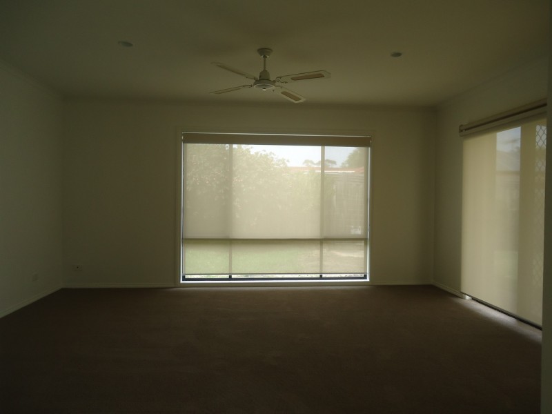 14 Berwick Cranbourne Road, Cranbourne East VIC 3977