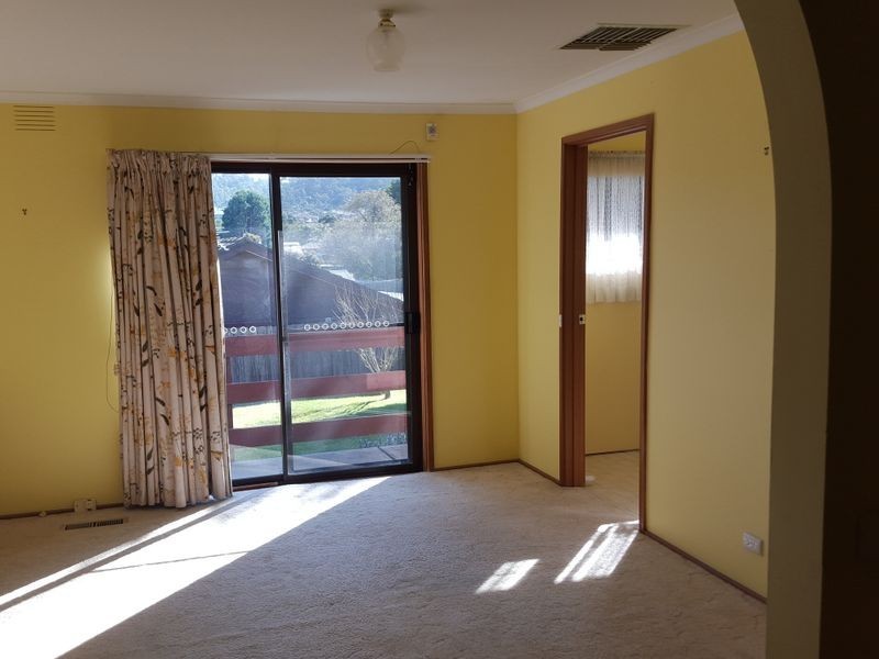 24 Clydebank Avenue, Endeavour Hills VIC 3802