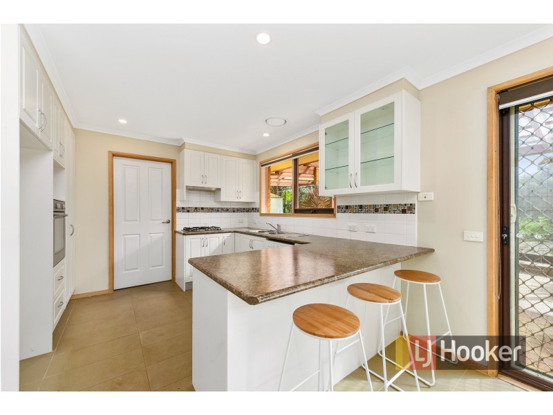 4 Millport Court, Endeavour Hills VIC 3802