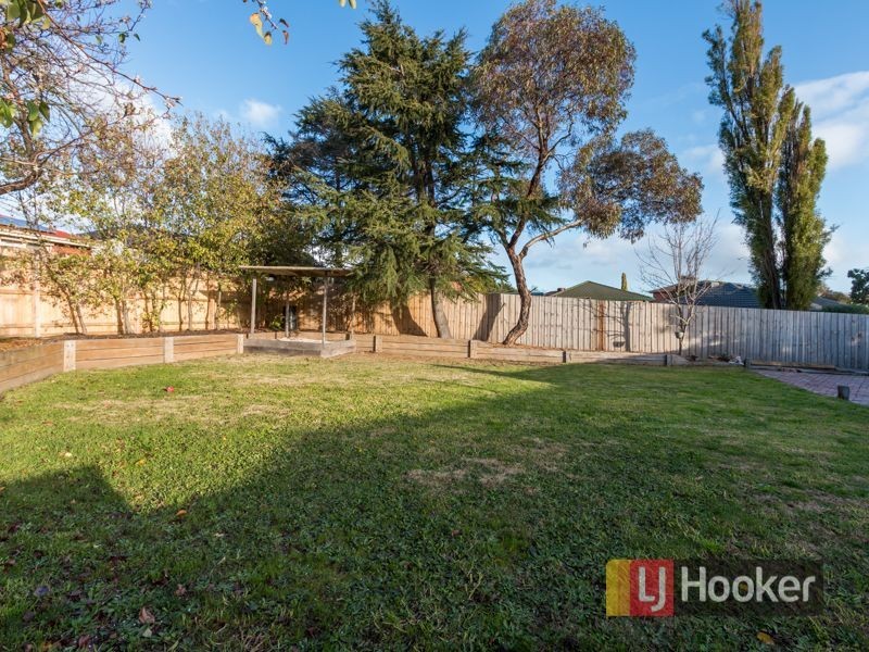 9 Patterson Court, Endeavour Hills VIC 3802