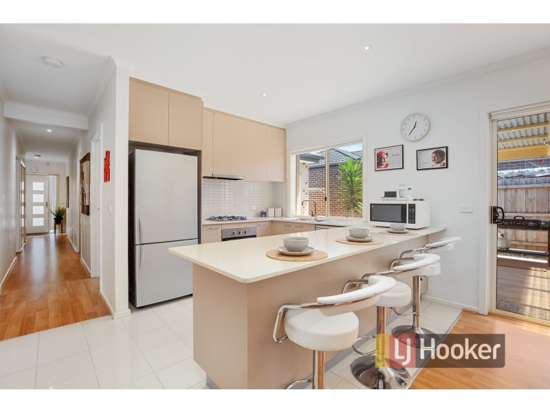 44/21 Kingfisher Drive, Doveton VIC 3177