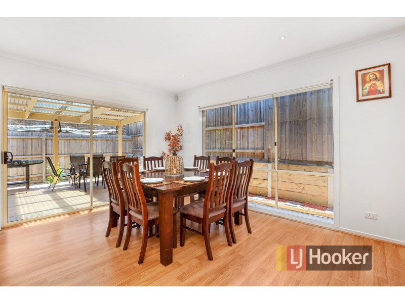 44/21 Kingfisher Drive, Doveton VIC 3177