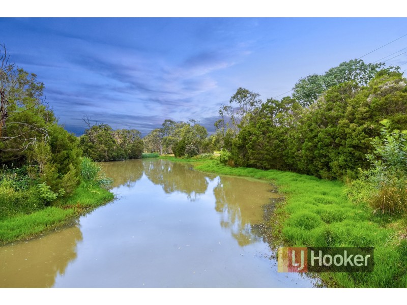 44/21 Kingfisher Drive, Doveton VIC 3177