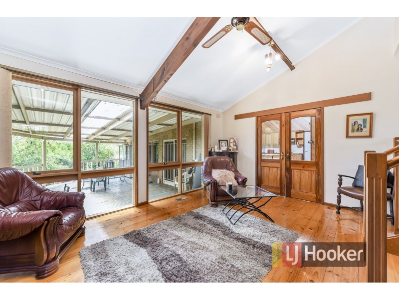 2 Viminalis Court, Endeavour Hills VIC 3802