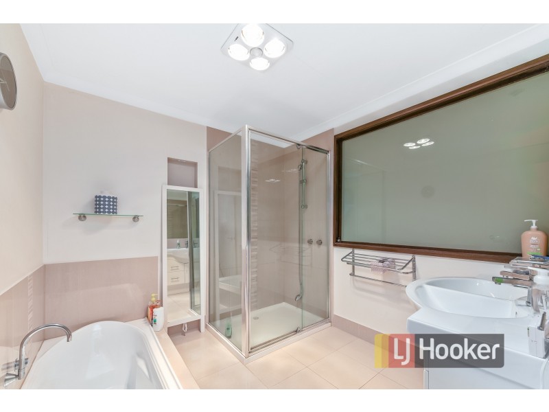2 Viminalis Court, Endeavour Hills VIC 3802