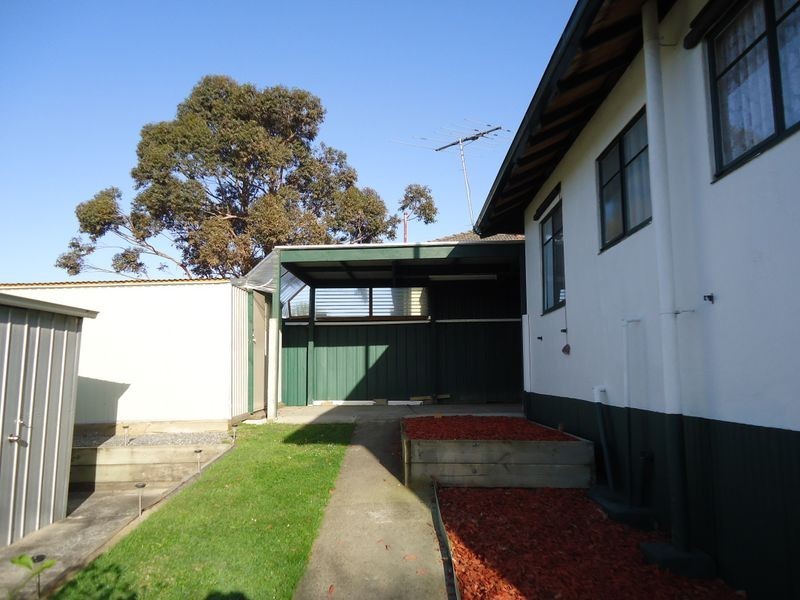 23 Sheoak street, Doveton VIC 3177
