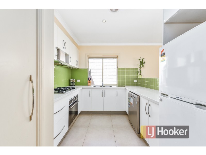 4 Obec Mews, Dandenong VIC 3175
