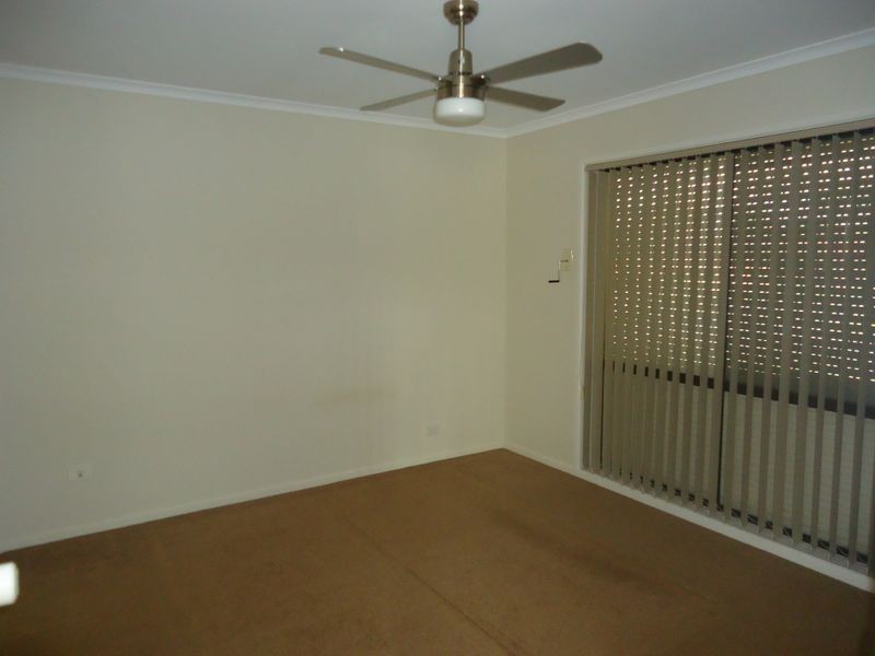 38 Narellan Drive, Hampton Park VIC 3976