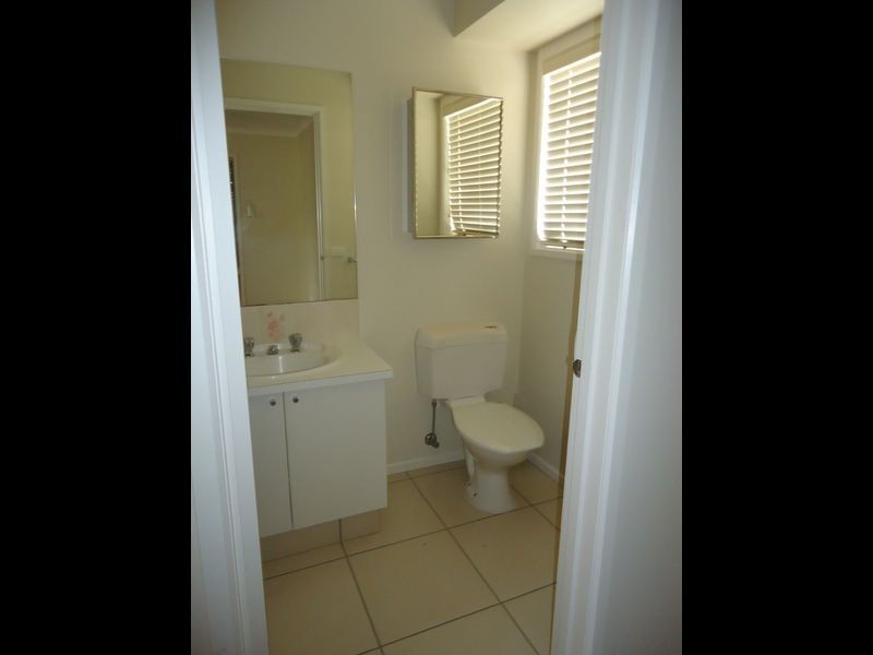 38 Narellan Drive, Hampton Park VIC 3976