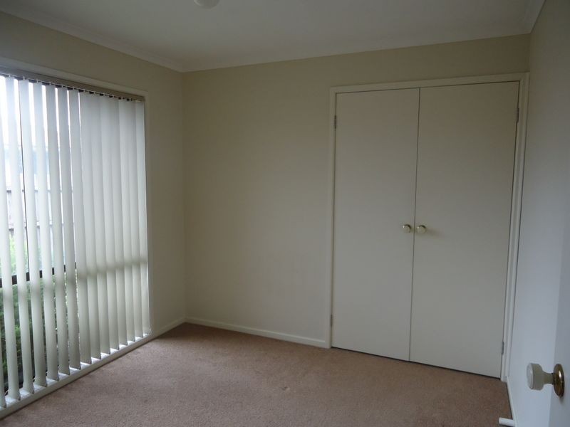 38 Narellan Drive, Hampton Park VIC 3976