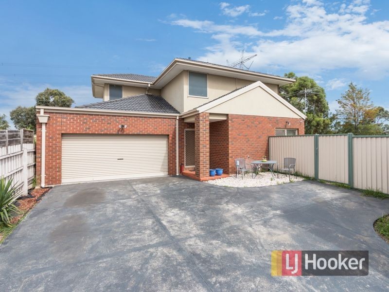 2/136 Emily Drive, Hallam VIC 3803