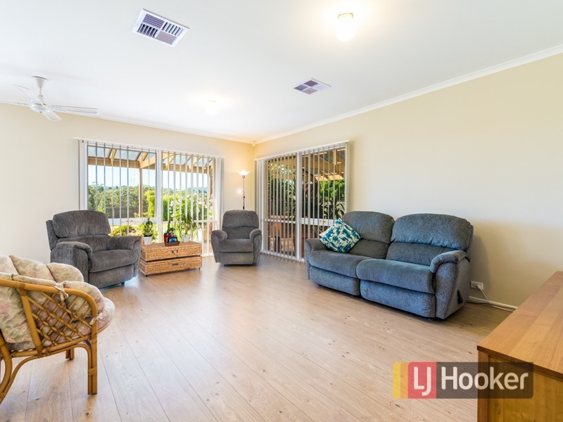 64-66 Kennington Park Drive, Endeavour Hills VIC 3802