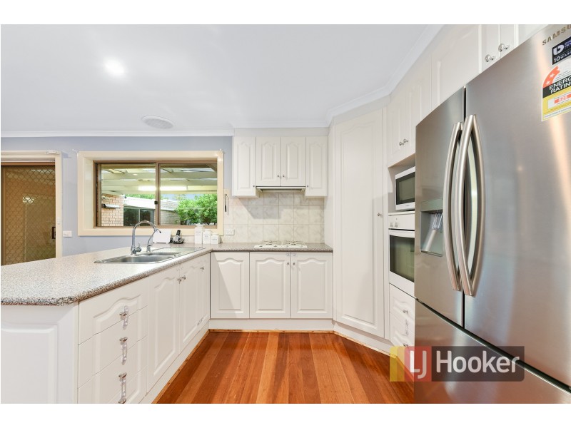 40 De Villiers Drive, Dandenong VIC 3175