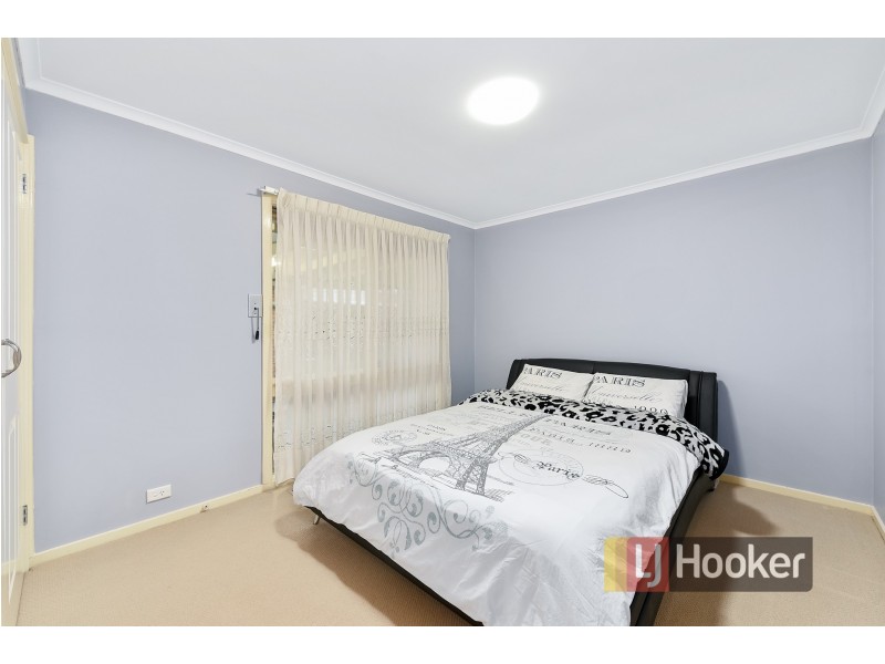 40 De Villiers Drive, Dandenong VIC 3175