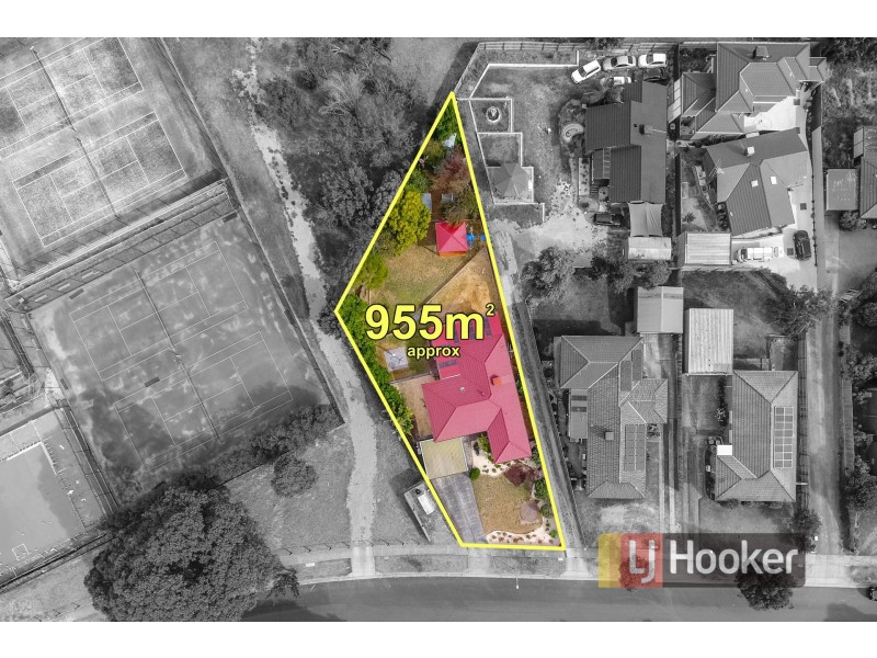 1 Sydney Parkinson Avenue, Endeavour Hills VIC 3802