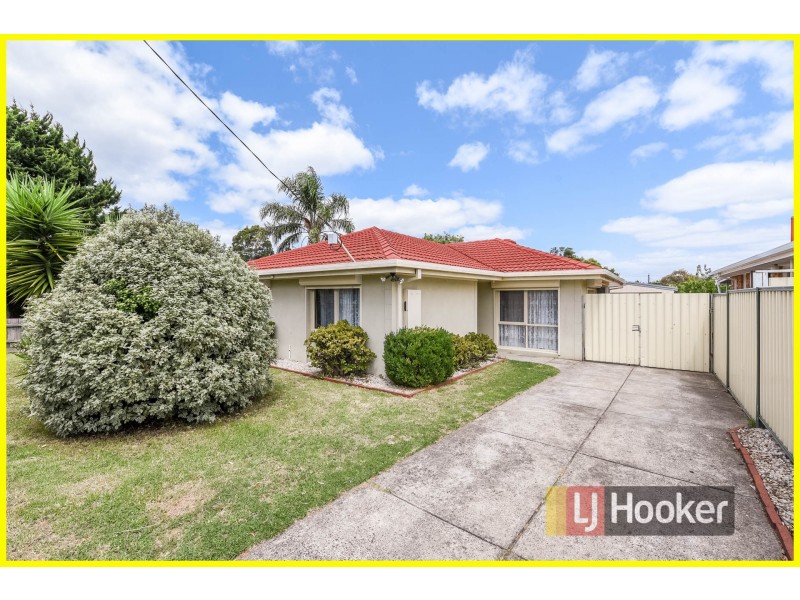30 Lauren Drive, Hampton Park VIC 3976
