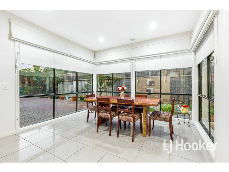 48 The Springs Close, Narre Warren South VIC 3805