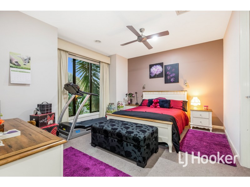 48 The Springs Close, Narre Warren South VIC 3805