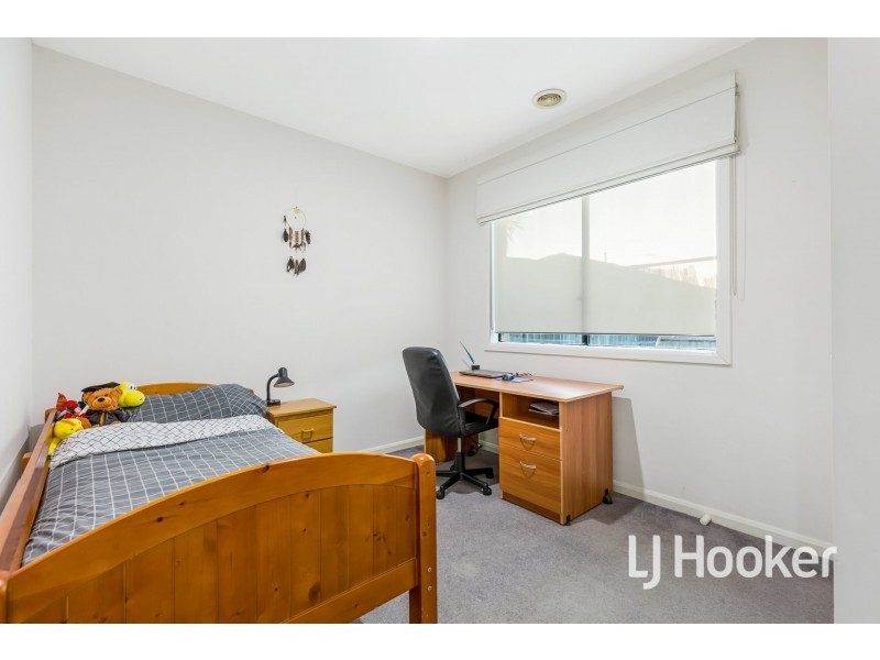 48 The Springs Close, Narre Warren South VIC 3805