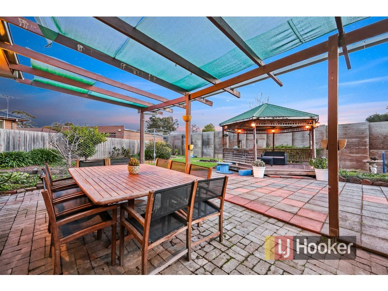 4 Gracilis Court, Endeavour Hills VIC 3802