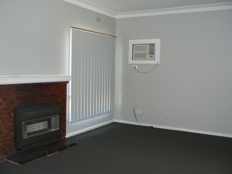 9 Janice Grove, Dandenong VIC 3175