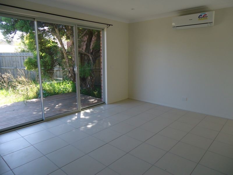 4/24 Hughes Crescent, Dandenong North VIC 3175