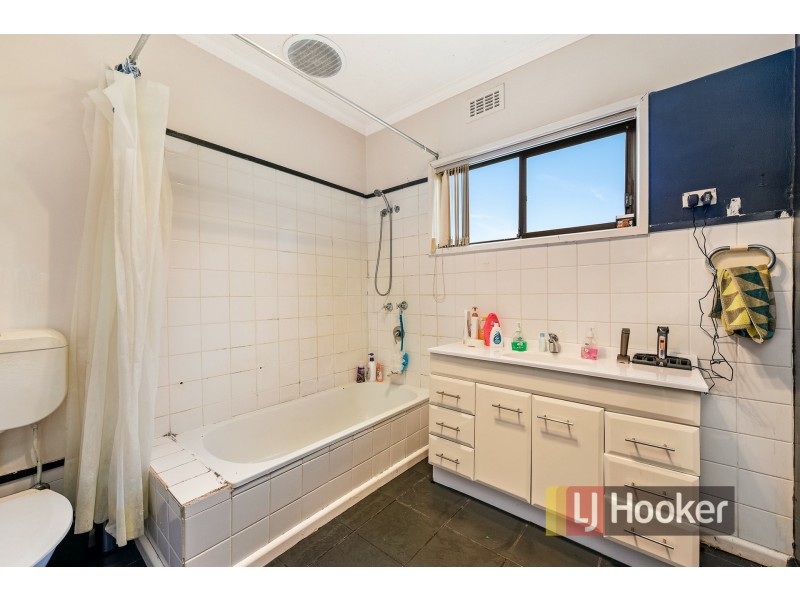 13 Godfrey Crescent, Dandenong VIC 3175