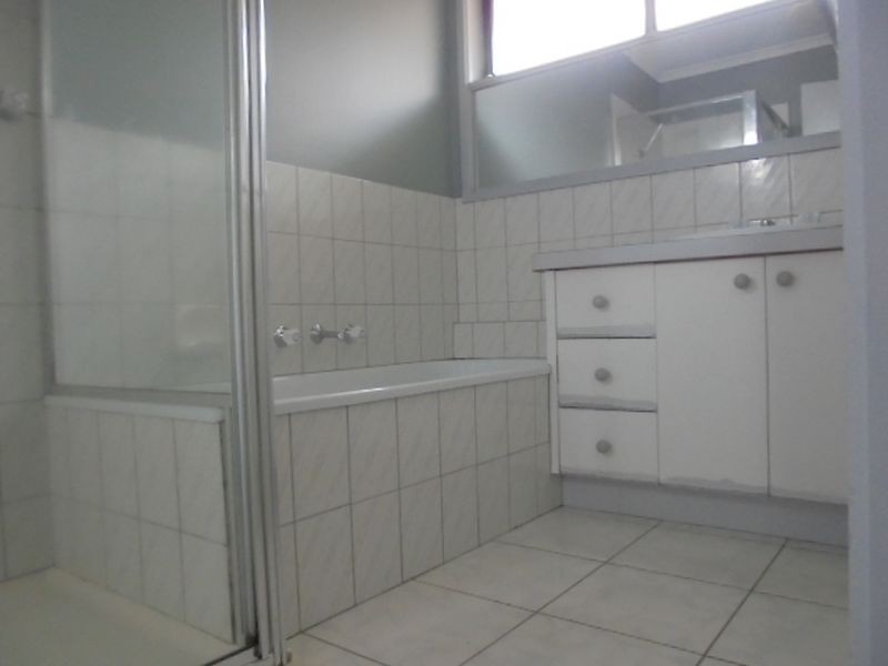 1/27 Bruce Street, Dandenong VIC 3175