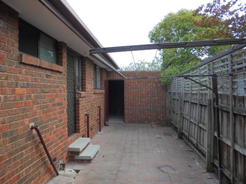 1/27 Bruce Street, Dandenong VIC 3175