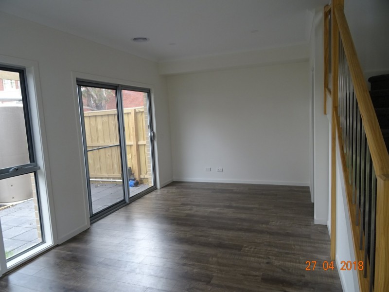 1/88 Princes Highway, Dandenong VIC 3175