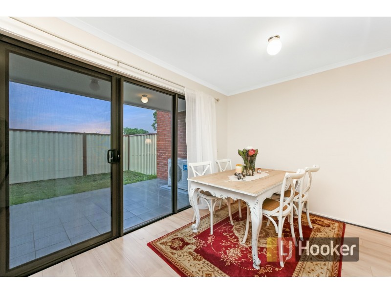 8/3A Baileyana Drive, Endeavour Hills VIC 3802