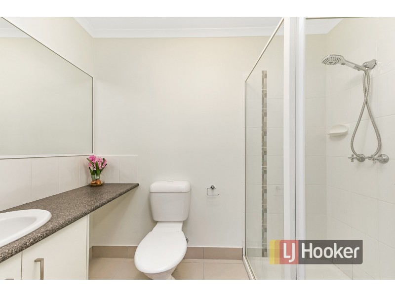 8/3A Baileyana Drive, Endeavour Hills VIC 3802