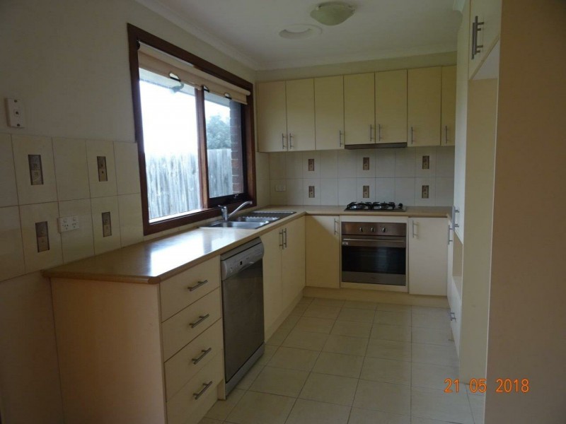 10 Mueller Court, Endeavour Hills VIC 3802