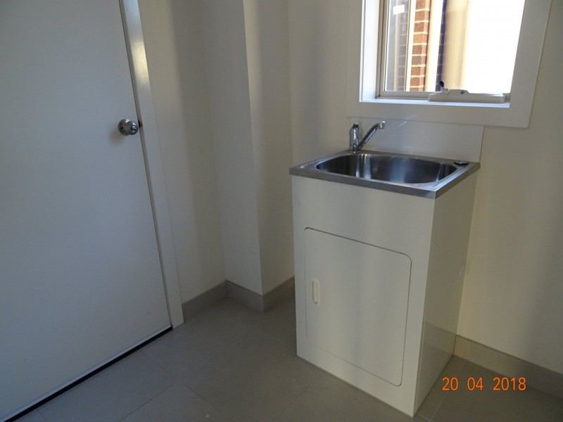 6/50 Dawn Avenue, Dandenong VIC 3175