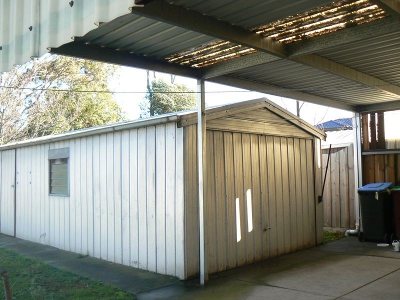 1 Wattle Drive, Doveton VIC 3177