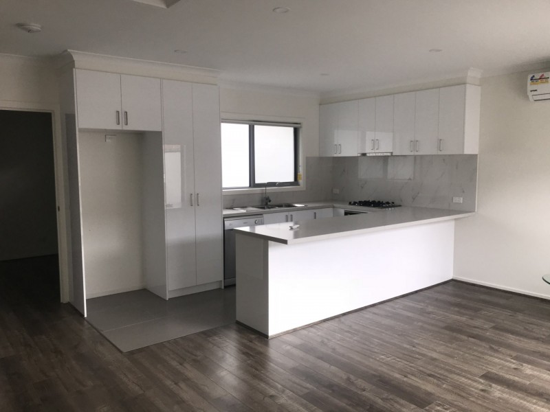 9/88 Princes Highway, Dandenong VIC 3175